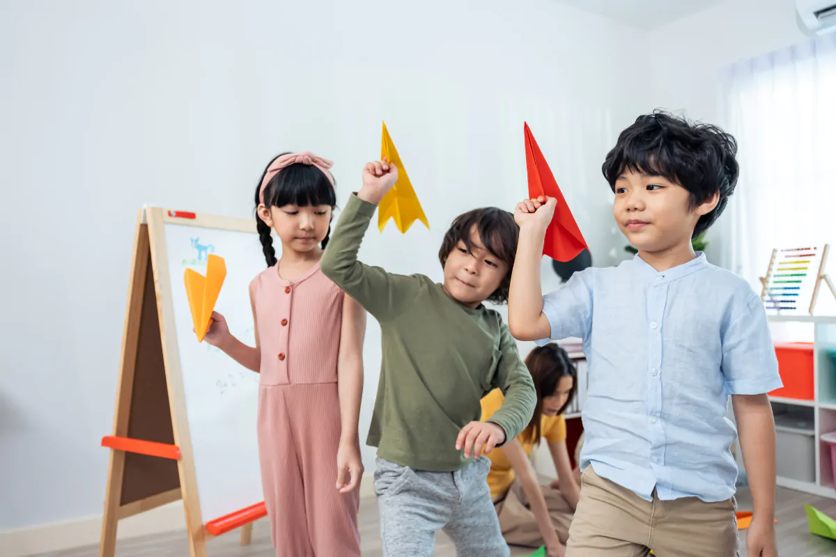 Học qua trò chơi lộ trình tiếng anh cho bé từ 3 đến 6 tuổi