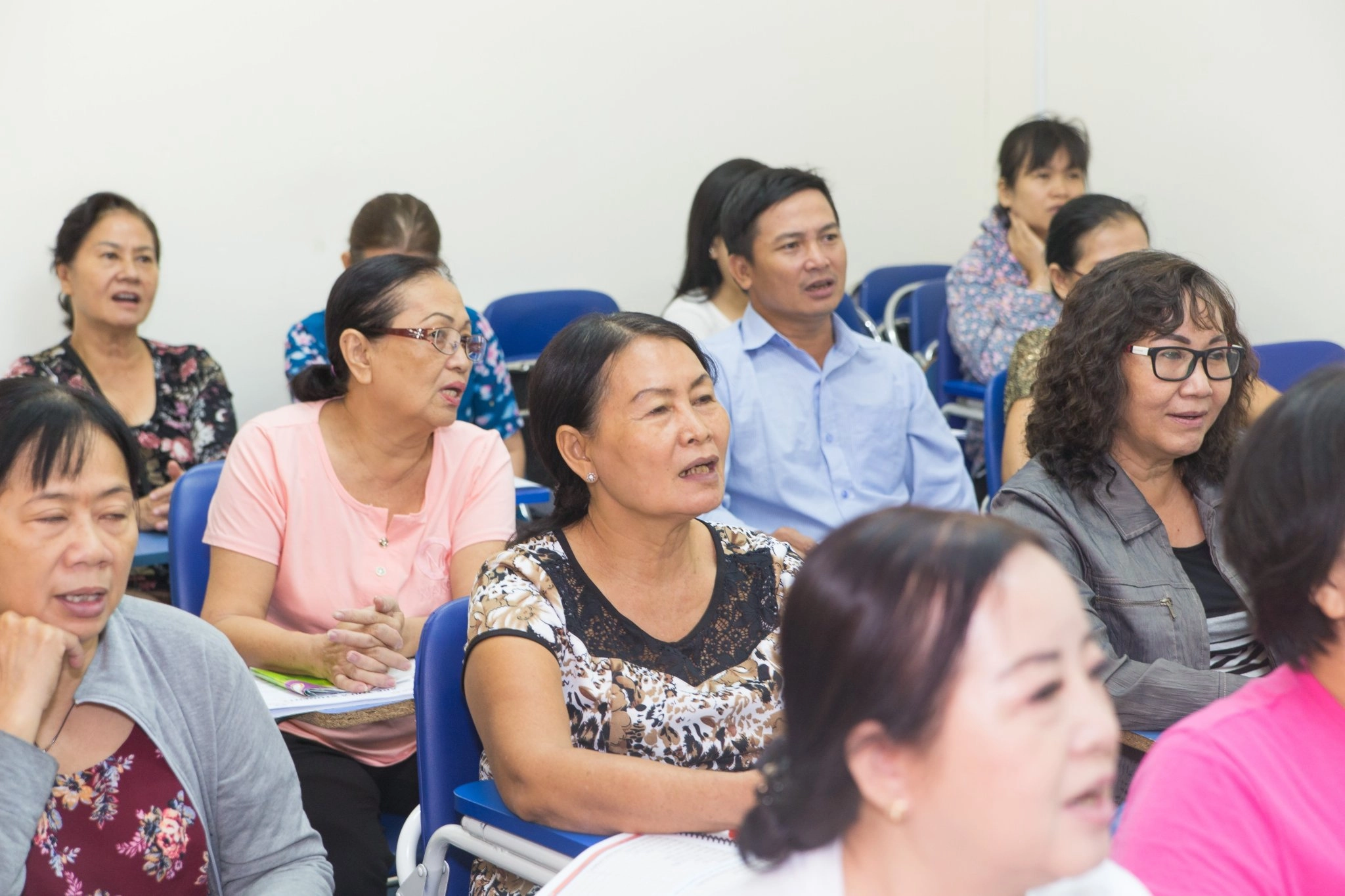 Phương pháp tự học tiếng Anh cho người lớn lộ trình hiệu quả từng lứa tuổi